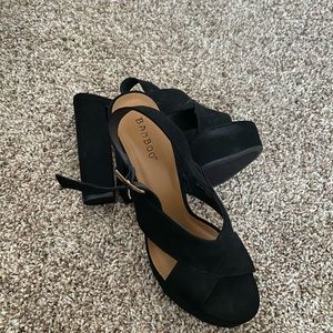 Bamboo Black chunky heels